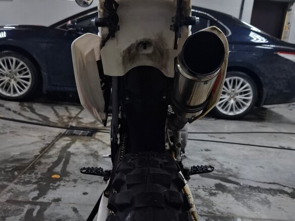 2023 BSE Z3, красный, 135000 рублей - вид 3