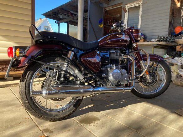 2024 Royal Enfield Bullet 350, пурпурный, 450000 рублей - вид 12