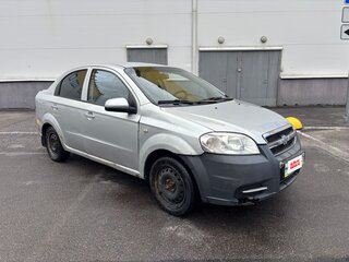 2007 Chevrolet Aveo I Рестайлинг, серебристый, 155000 рублей, вид 1