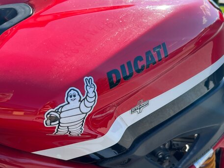 2012 Ducati 848, красный, 570000 рублей, вид 3