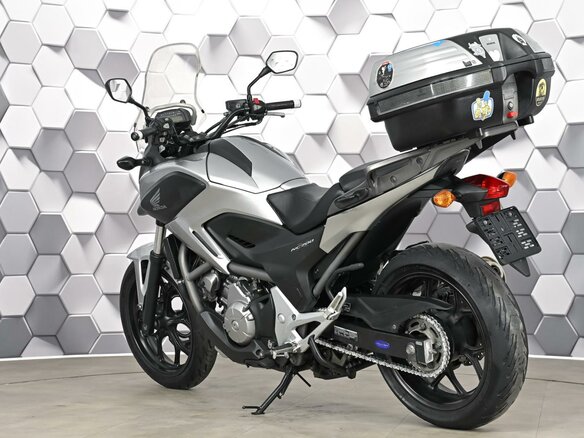 2012 Honda NC 700X, серебристый - вид 7