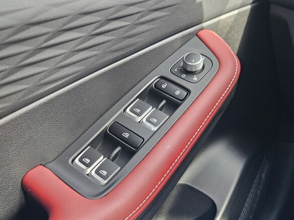 2024 Geely Coolray I Рестайлинг, серый - вид 18