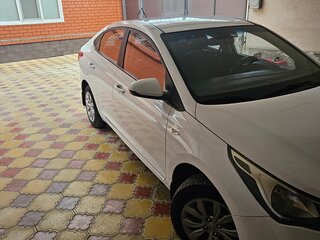 2021 Hyundai Solaris II Рестайлинг, белый, 999000 рублей, вид 4
