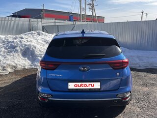 2020 Kia Sportage IV Рестайлинг, синий, 2020000 рублей, вид 3