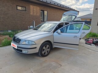 2008 Skoda Octavia II (A5), серебристый, 500000 рублей, вид 3
