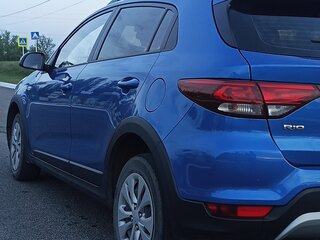 2019 Kia Rio X-Line IV, синий, 1350000 рублей, вид 5