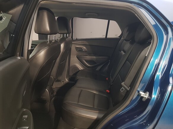 2022 Chevrolet Trax I Рестайлинг, синий - вид 6