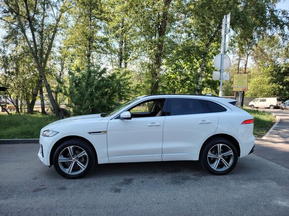 2016 Jaguar F-Pace I, белый - вид 6