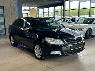 2010 Skoda Octavia II (A5) Рестайлинг, чёрный, 820000 рублей, вид 3