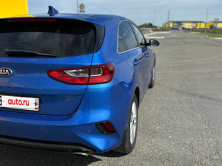 2019 Kia Ceed III, синий, 1750000 рублей, вид 4