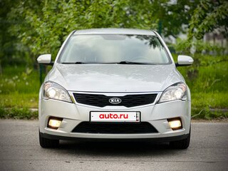 2010 Kia Ceed I Рестайлинг, серебристый, 990000 рублей, вид 3