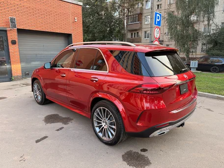 2025 Mercedes-Benz GLE 350 II (V167) Рестайлинг, красный, 9500000 рублей, вид 5
