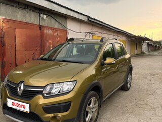 2017 Renault Sandero Stepway II, зелёный, 1150000 рублей, вид 1