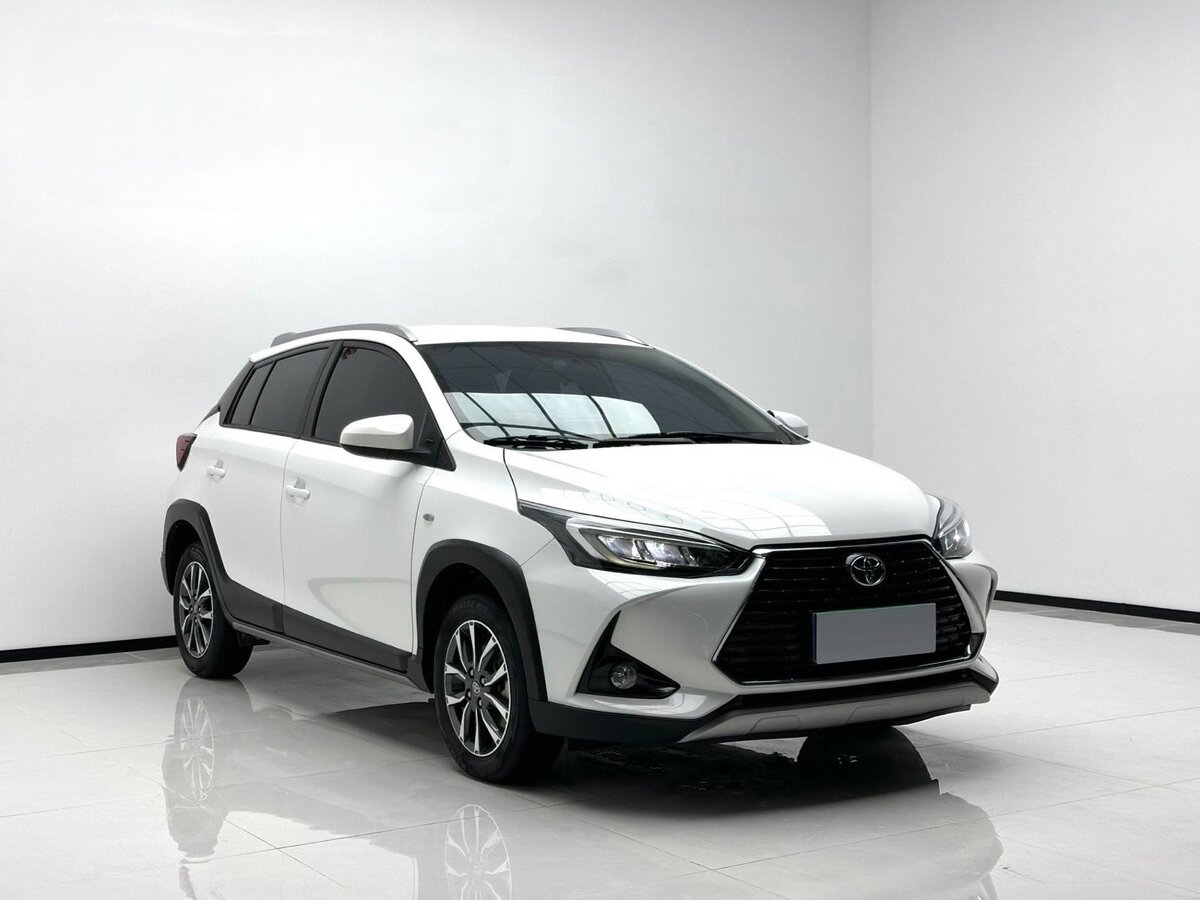 Открыть фотографии: Toyota Yaris XP150 Рестайлинг