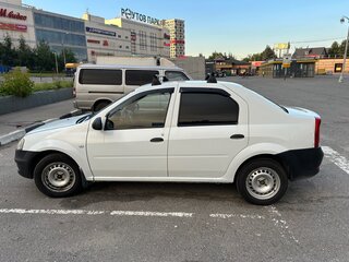 2013 Renault Logan I Рестайлинг, белый, 400000 рублей, вид 4