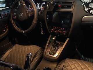 2013 Volkswagen Jetta VI, чёрный, 760000 рублей, вид 2