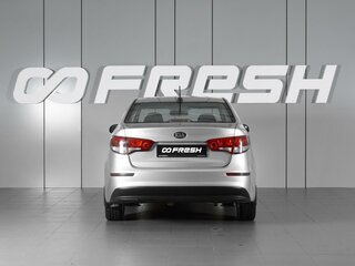 2017 Kia Rio III Рестайлинг, серебристый, 989000 рублей, вид 4