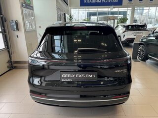 2026 Geely EX5 Гибрид EM-i, чёрный, 3974988 рублей, вид 4