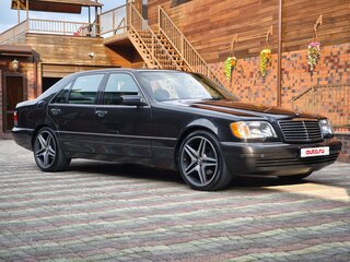1995 Mercedes-Benz S-Класс 600 III (W140) Рестайлинг, чёрный, 3950000 рублей, вид 4