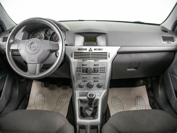2010 Opel Astra H Рестайлинг, серебристый, 699000 рублей - вид 10