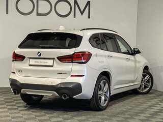 2020 BMW X1 20i xDrive II (F48) Рестайлинг, белый, 3490000 рублей, вид 2