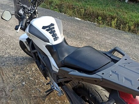 2013 Honda NC 700S, белый, 430000 рублей, вид 3