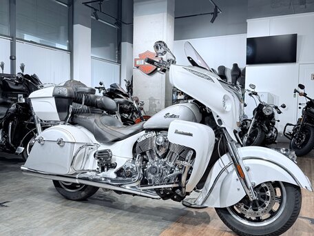 2018 Indian Roadmaster, белый, 1799000 рублей, вид 2