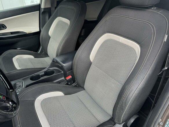 2013 Kia Ceed II, коричневый, 930000 рублей - вид 8