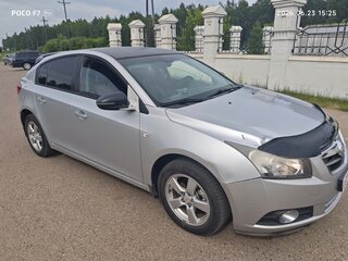 2012 Chevrolet Cruze I Рестайлинг, серебристый, 650000 рублей, вид 2