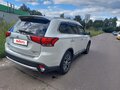 2016 Mitsubishi Outlander III Рестайлинг 2, белый, 1900000 рублей - вид 7