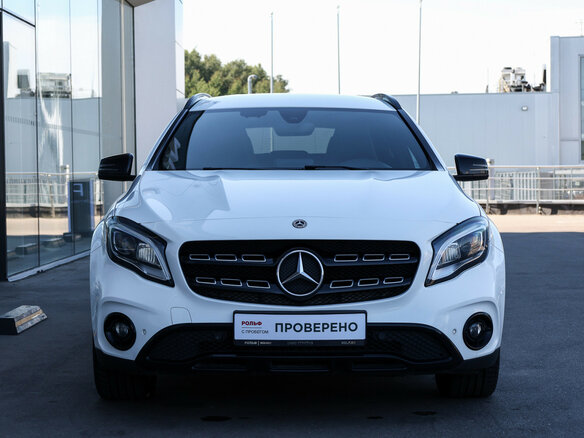 2019 Mercedes-Benz GLA 250 I (X156) Рестайлинг, белый - вид 1