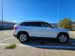 2018 Skoda Kodiaq I, белый, 2600000 рублей, вид 4