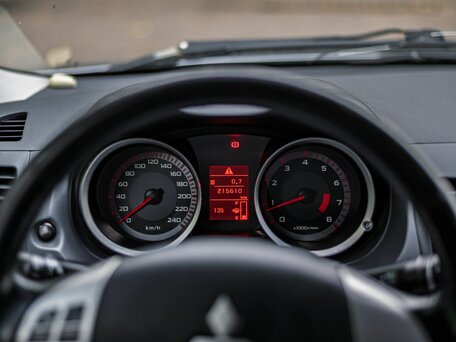 2007 Mitsubishi Lancer X, серебристый, 450000 рублей, вид 5