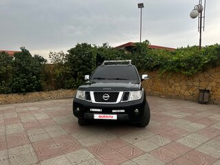2010 Nissan Navara (Frontier) III (D40) Рестайлинг, чёрный, 1550000 рублей, вид 4