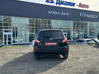 2012 Nissan Qashqai I Рестайлинг, чёрный, 900000 рублей, вид 4