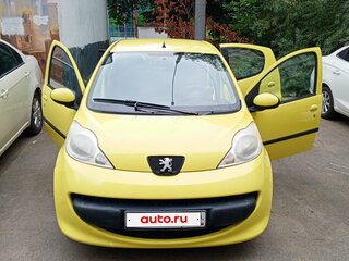 2008 Peugeot 107 I, жёлтый, 299999 рублей, вид 3