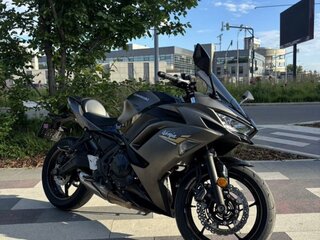 2023 Kawasaki Ninja 650, коричневый, 790000 рублей, вид 1