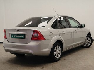 2010 Ford Focus II Рестайлинг, серебристый, 665000 рублей, вид 2