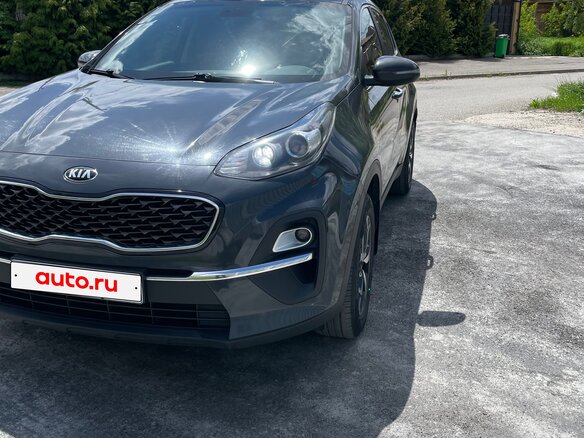 2021 Kia Sportage IV Рестайлинг, серый, 1750000 рублей - вид 1