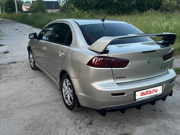 2007 Mitsubishi Lancer X, бежевый, 720000 рублей - вид 7