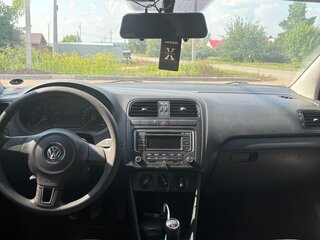 2010 Volkswagen Polo V, серебристый, 620000 рублей, вид 5