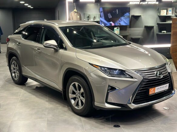 2018 Lexus RX 300 IV, серый, 4150000 рублей - вид 3