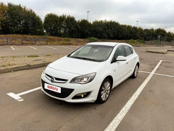 2012 Opel Astra J Рестайлинг, белый, 720000 рублей - вид 10