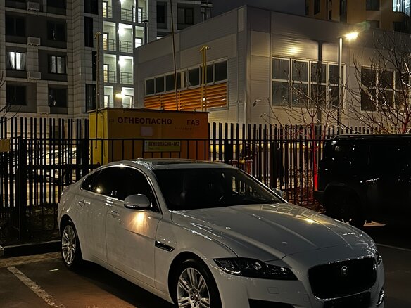 2020 Jaguar XF II, белый - вид 6