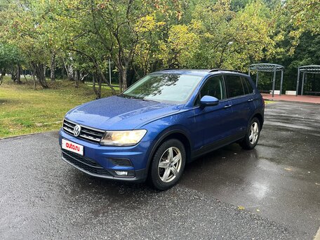 2018 Volkswagen Tiguan II, синий, 1570000 рублей, вид 1