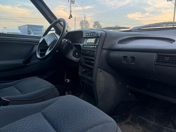 2005 Lada (ВАЗ) 2115, серебристый - вид 8