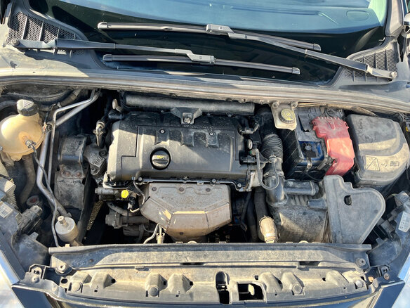 2008 Peugeot 308 I, чёрный, 470000 рублей - вид 15