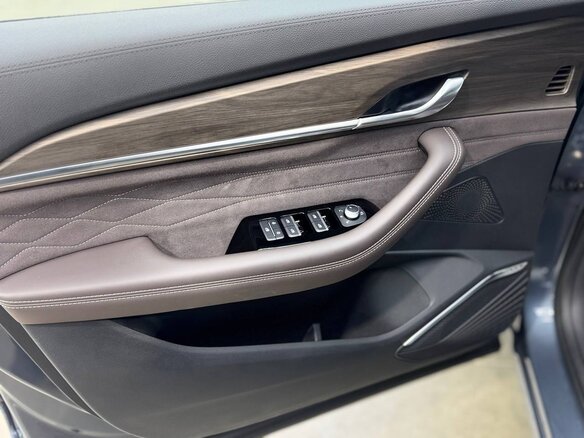 2026 Geely Monjaro I Рестайлинг 2 (China Market), голубой, 4090000 рублей - вид 27