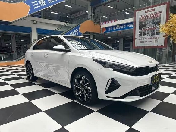 2023 Kia K3 II (China Market) Рестайлинг, белый, 1150055 рублей - вид 2