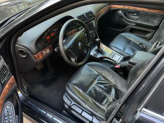 2001 BMW 5 серии 530i IV (E39) Рестайлинг, чёрный, 500000 рублей, вид 5